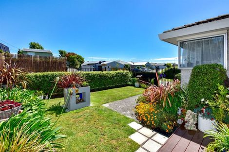 Photo of property in 161 Pacific Road, North New Brighton, Christchurch, 8083