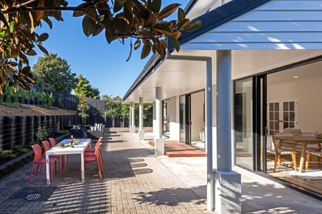 Photo of property in 8 Woodgers Way, Somerville, Auckland, 2014