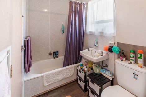 Photo of property in 16a Falkland Street, Whanganui East, Whanganui, 4500