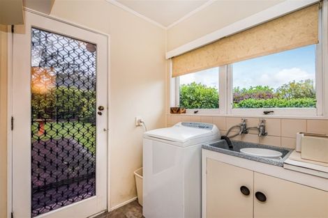 Photo of property in 9 Catalina Crescent, Forrest Hill, Auckland, 0620