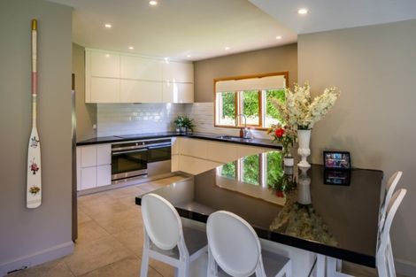 Photo of property in 87 Woodburn Drive, Takapu Valley, Wellington, 5028