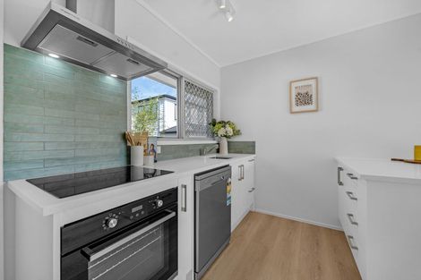 Photo of property in 3/3 Koromiko Street, New Lynn, Auckland, 0600