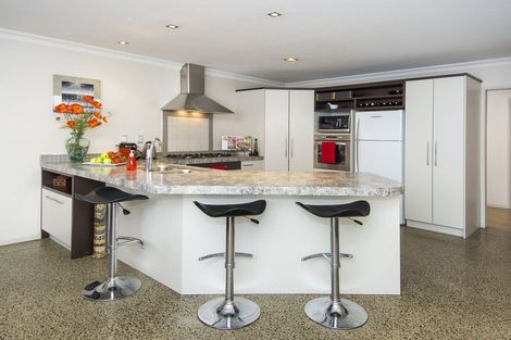 Photo of property in 110 Rowesdale Drive, Ohauiti, Tauranga, 3112