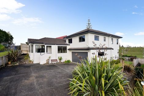 Photo of property in 30 Palm Grove Drive, Western Heights, Hamilton, 3200