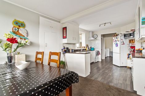 Photo of property in 15 Grace Street, Waimate, 7924