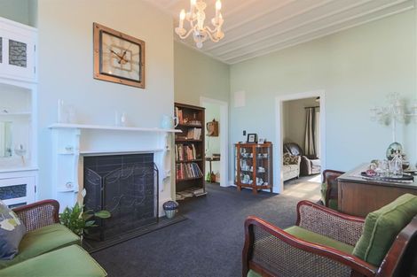 Photo of property in 17 Miro Street, Inglewood, 4330