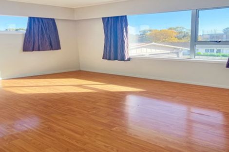 Photo of property in 69 Harrington Road, Henderson, Auckland, 0610