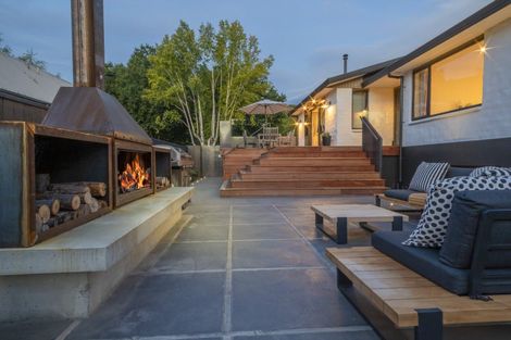 Photo of property in 2 Jenkins Place, Arrowtown, 9302