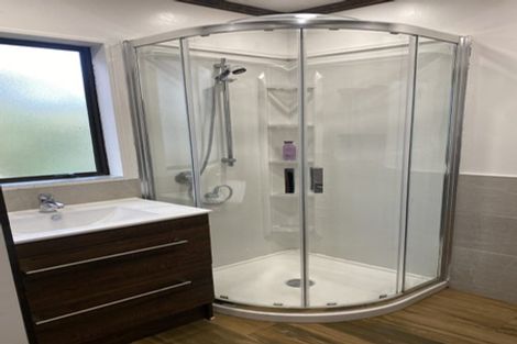 Photo of property in 2/128 Manuka Road, Bayview, Auckland, 0629