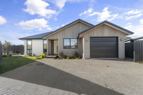 Photo of property in 68 Heartwood Avenue, Omokoroa, 3114