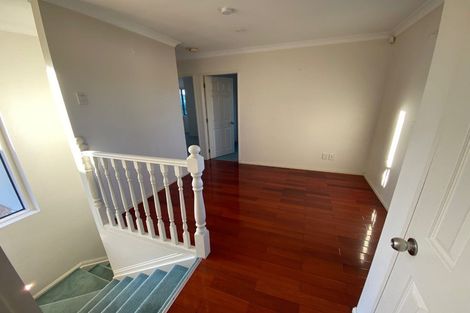 Photo of property in 44a Larne Avenue, Pakuranga Heights, Auckland, 2010