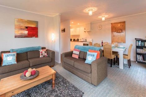 Photo of property in 8 Sullivans Road, Paihia, 0200