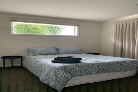 Photo of property in 117 Withells Road, Avonhead, Christchurch, 8042