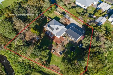 Photo of property in 6929 South Road, Warea, New Plymouth, 4381