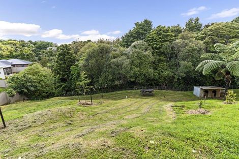 Photo of property in 2 Fern Lane, Whalers Gate, New Plymouth, 4310