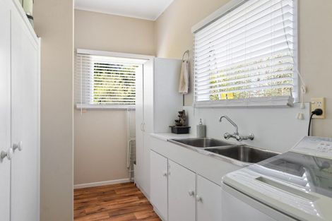 Photo of property in 42 Ferry Road, Waerengaahika, Gisborne, 4071