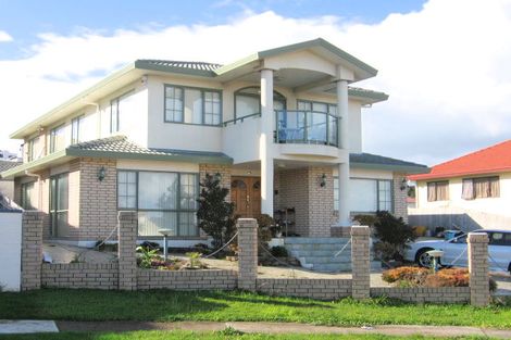 Photo of property in 7 Sesame Grove, Goodwood Heights, Auckland, 2105