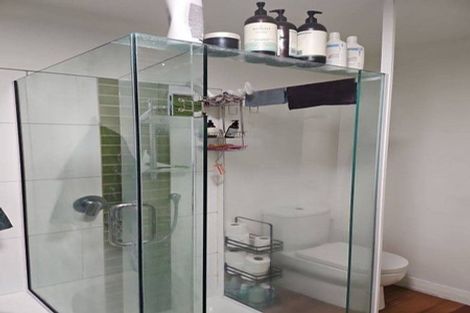 Photo of property in 56 Sylvan Valley Avenue, Titirangi, Auckland, 0604