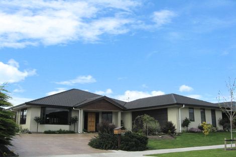 Photo of property in 22 Kendall View, Stoke, Nelson, 7011