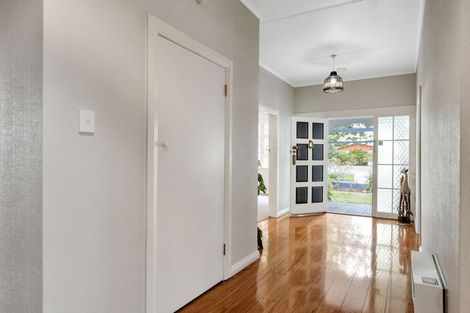 Photo of property in 4 Godwin Crescent, College Estate, Whanganui, 4500