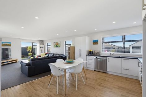 Photo of property in 12 Johnson Street, Kaiapoi, 7630