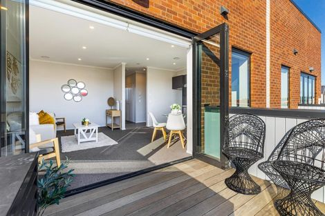 Photo of property in 6/17 Uku Lane, Hobsonville, Auckland, 0616