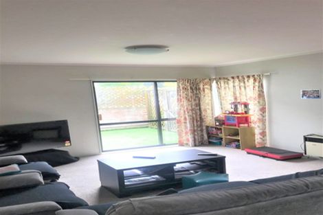 Photo of property in 1/9 Mana Esplanade, Paremata, Porirua, 5026