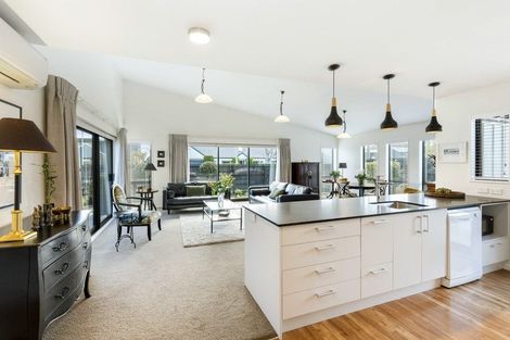 Photo of property in 92 Rugby Street, Merivale, Christchurch, 8014