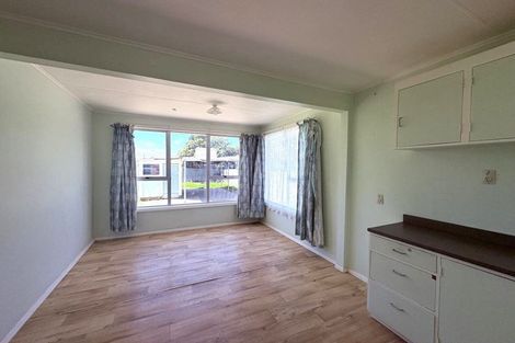 Photo of property in 83 Kitchener Street, Wairoa, 4108