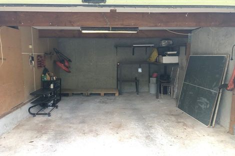 Photo of property in 87 Hazlewood Avenue, Karori, Wellington, 6012