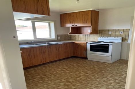 Photo of property in 8 Great South Road, Papakura, 2110