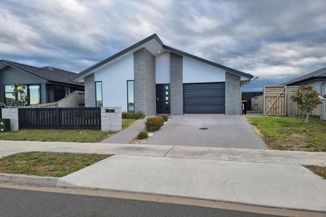 Photo of property in 70 Union Drive, Papamoa, 3118