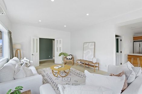 Photo of property in 47 Stapletons Road, Richmond, Christchurch, 8013