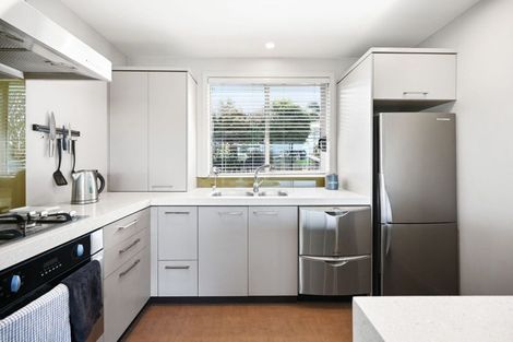 Photo of property in 3/355 River Road, Claudelands, Hamilton, 3214