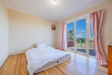 Photo of property in 740 East Coast Road, Pinehill, Auckland, 0632