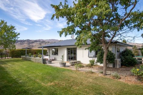 Photo of property in 55a Missy Crescent, Mount Pisa, Cromwell, 9383