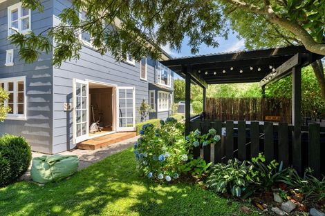 Photo of property in 14 Cecil Road, Tawa, Wellington, 5028