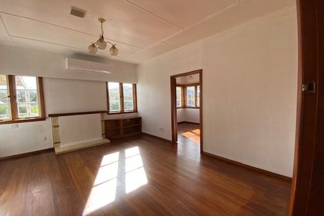 Photo of property in 13 Regent Street, Papatoetoe, Auckland, 2025