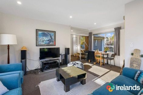 Photo of property in 2 Tara Street, Riccarton, Christchurch, 8041