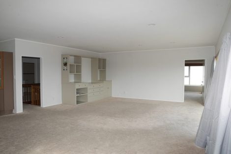 Photo of property in 13 Groves Road, Raumati Beach, Paraparaumu, 5032