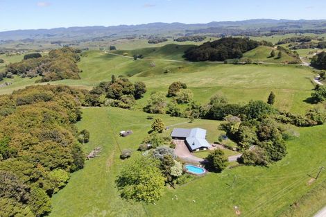 Photo of property in 166 Paekaka Road, Piopio, 3970