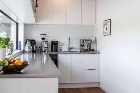 Photo of property in 2/164 Fencourt Road, Cambridge, 3496