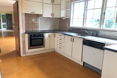 Photo of property in 136 Buick Crescent, Awapuni, Palmerston North, 4412