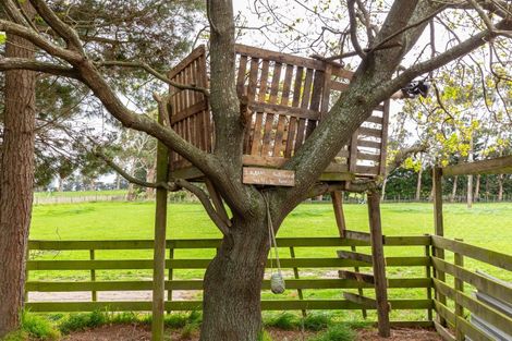 Photo of property in 693 Kahutara Road, Kahutara, Featherston, 5771