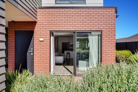 Photo of property in 7/15 Onukutara Place, Huntington, Hamilton, 3281