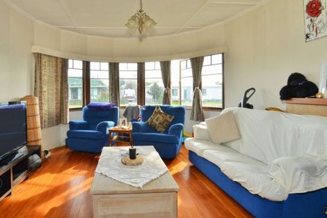 Photo of property in 37 Muir Street, Te Hapara, Gisborne, 4010