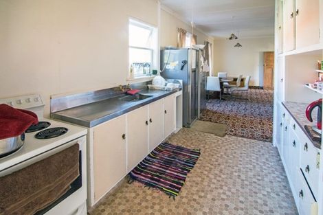 Photo of property in 16 Upper Plain Road, Masterton, 5810