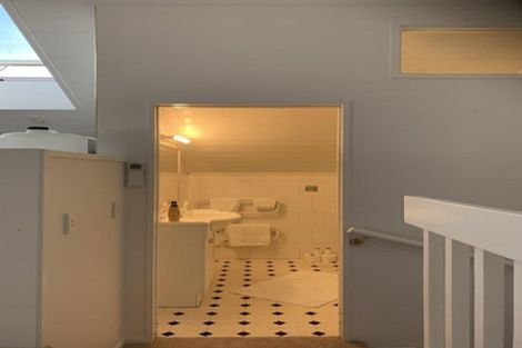 Photo of property in 1/16 Willis Street, Torbay, Auckland, 0630