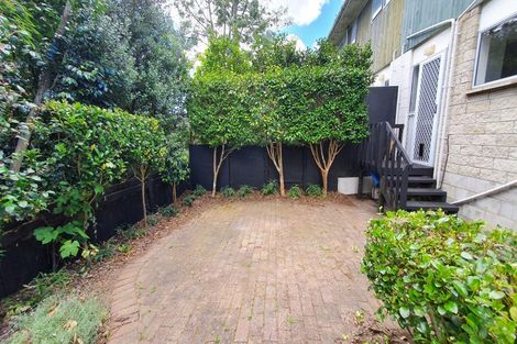 Photo of property in 2/43 Seabrook Avenue, New Lynn, Auckland, 0600