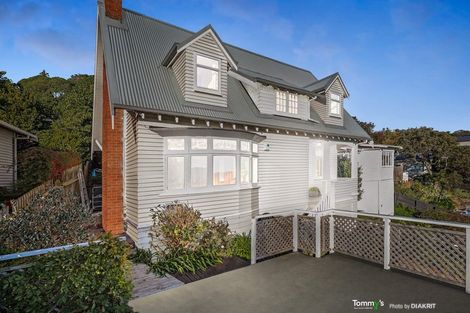 Photo of property in 35 Townsend Road, Miramar, Wellington, 6022